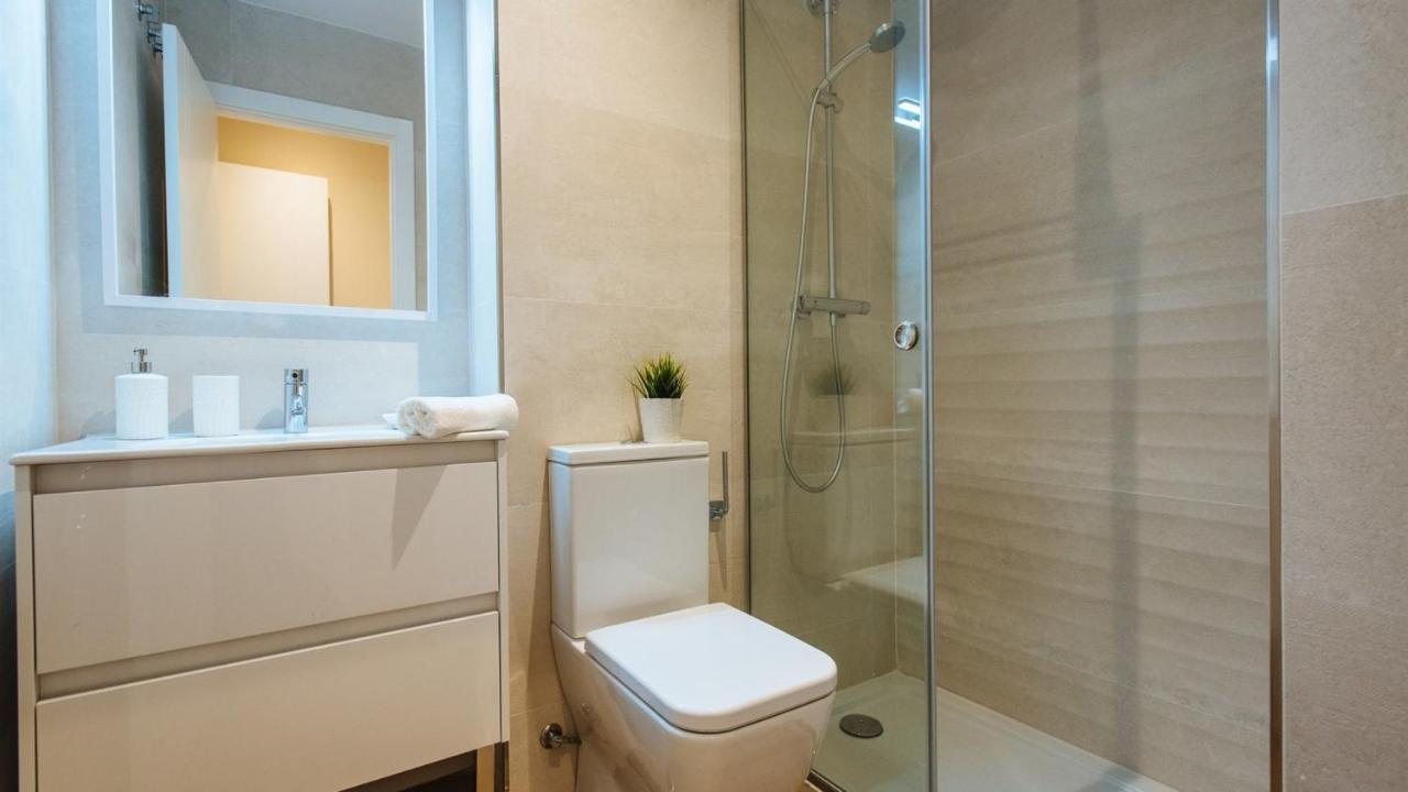 San Martin Suites Apartments Sevilla Buitenkant foto